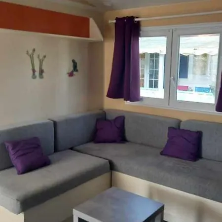 Bungalow Camping Coulumiere *